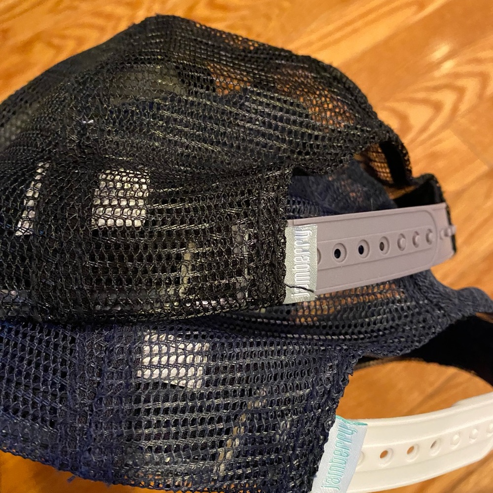 2 Jamberry limited edition Trucker hats. 1 mens and 1 woman’s. - Picture 8 of 8